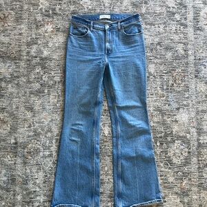 Abercrombie & Fitch The Vintage Flare High Rise 29, 8L